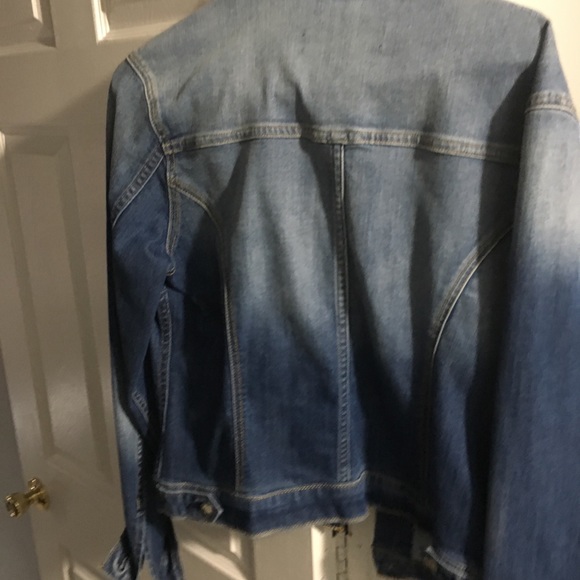Jean jacket - Picture 3 of 3